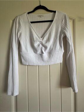 Z Supply White Ribbed V-Neck Cropped Long Sleeve Top